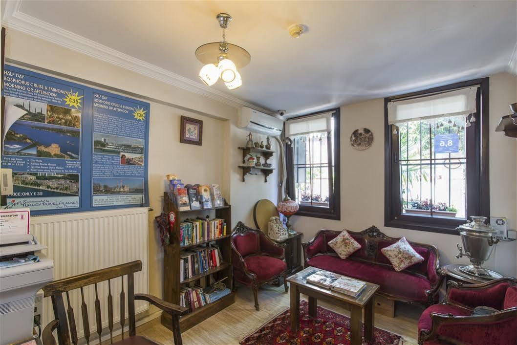 Naz Wooden House Inn Istambul Extérieur photo