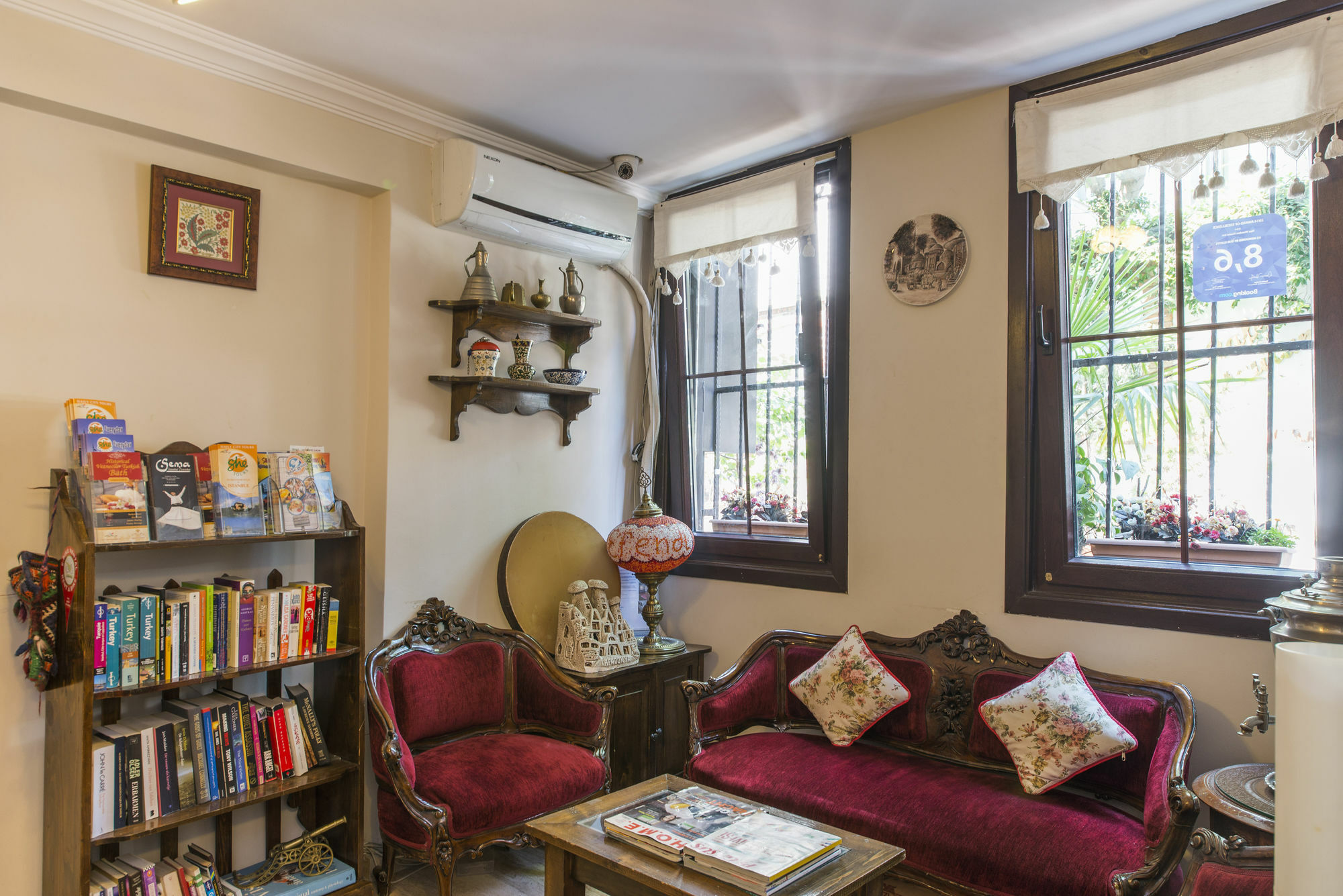Naz Wooden House Inn Istambul Extérieur photo