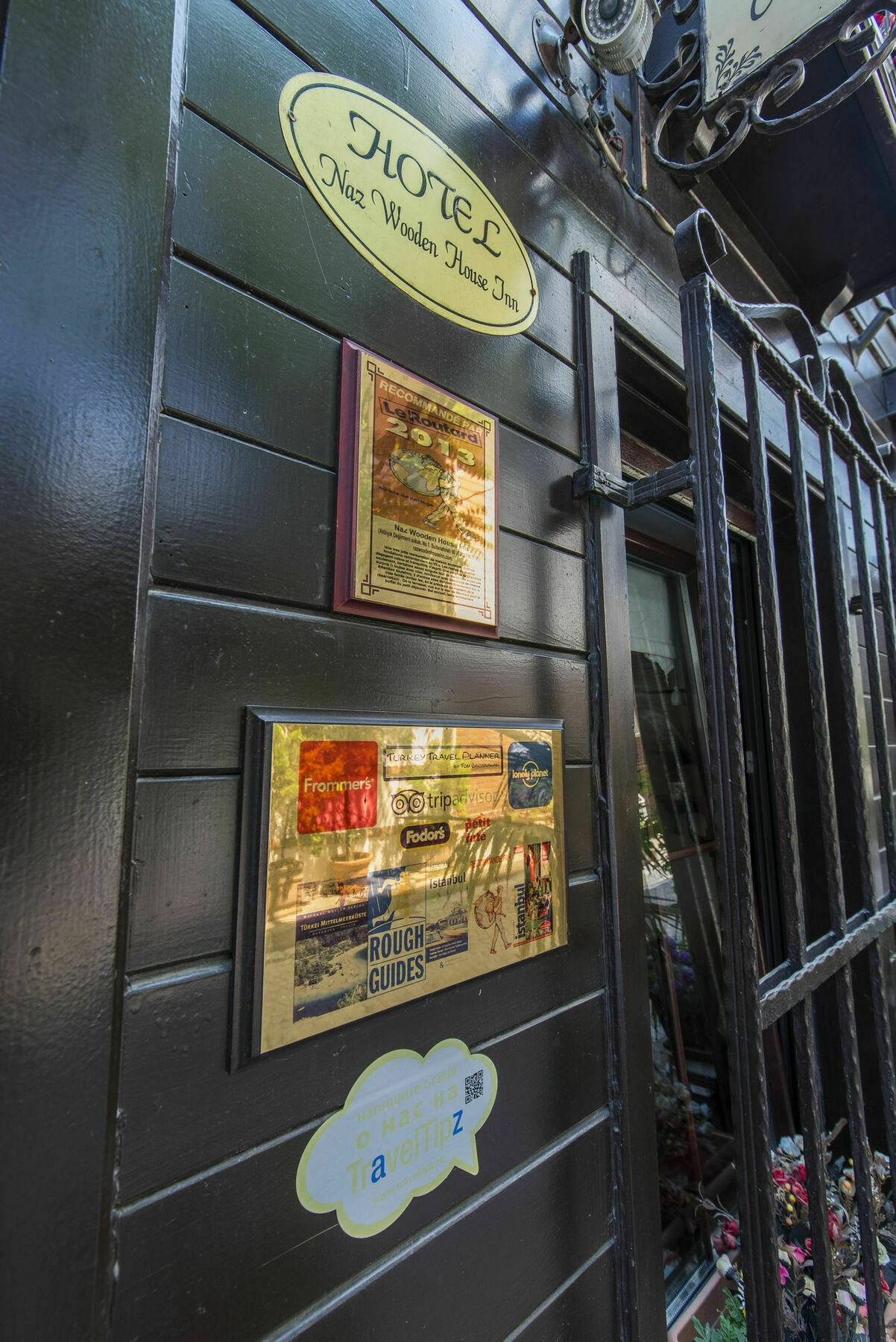 Naz Wooden House Inn Istambul Extérieur photo