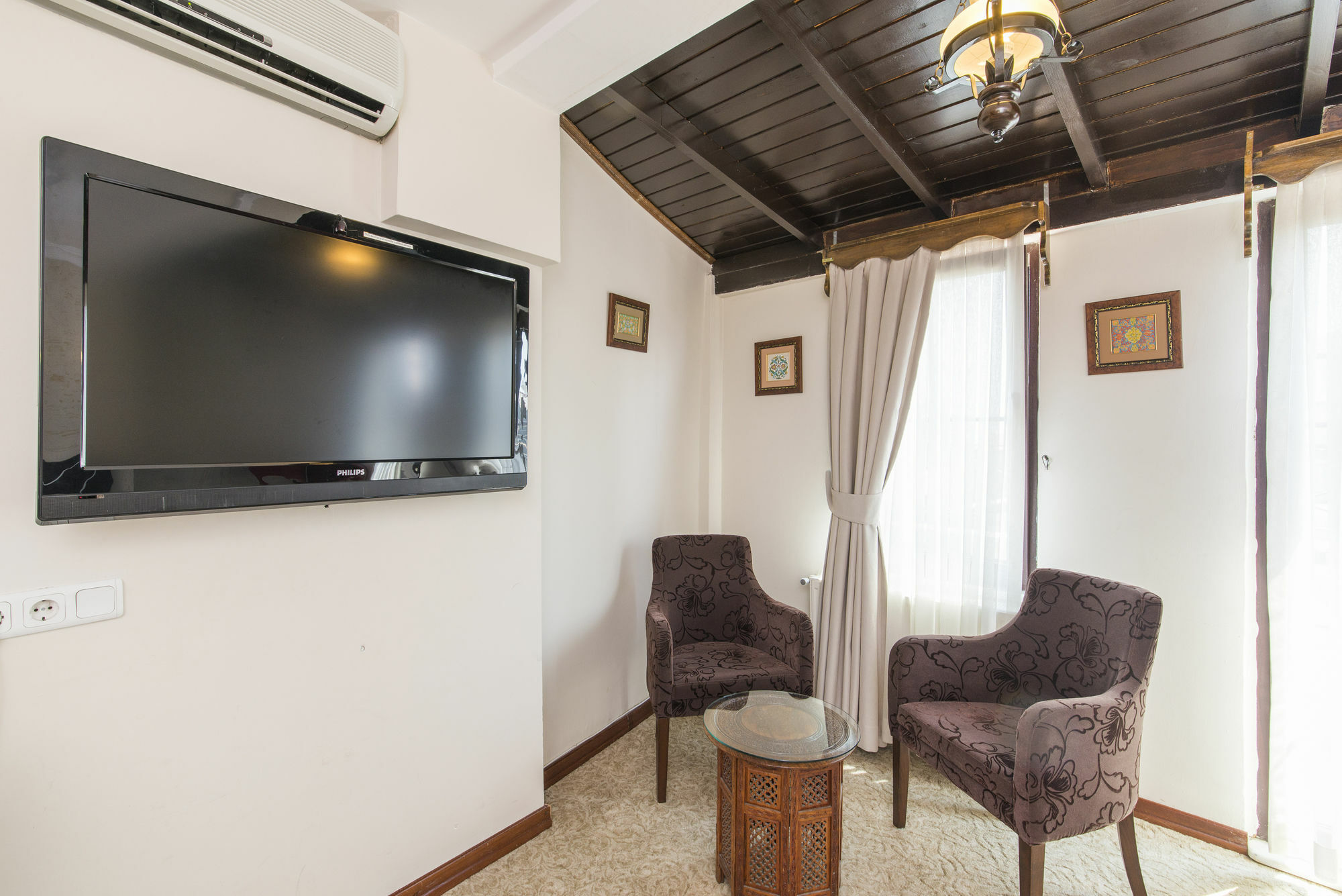 Naz Wooden House Inn Istambul Extérieur photo