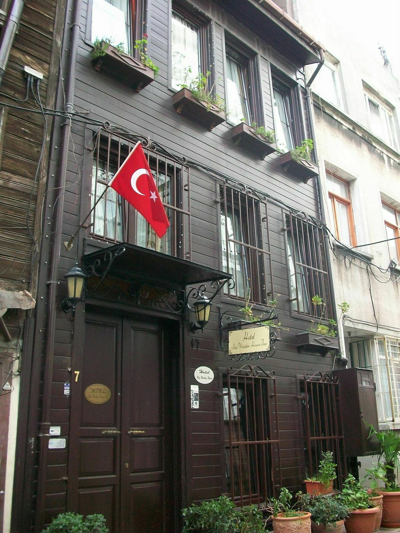 Naz Wooden House Inn Istambul Extérieur photo