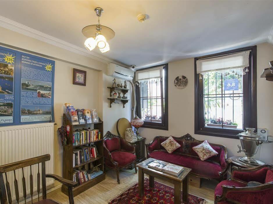 Naz Wooden House Inn Istambul Extérieur photo